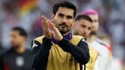 İstanbul'a Ayak Basan İlkay Gündoğan'dan Transfer Söylentilerine Yanıt Geldi!