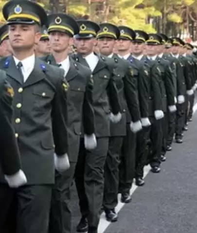 2024 Yılında Subay Maaşları : Hava, Kara ve Deniz Astsubayları İçin Yeni Maaşlar, Subay Olma Şartları