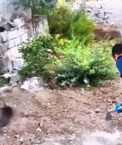 Toprak Altında Yıllarca Saklı Kalmış Cephanelik Bulundu!