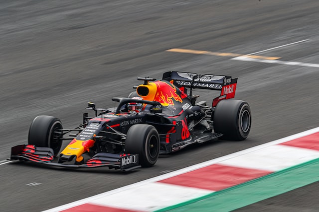 Formula 1’de bütçe ihlali yapan Red Bull’a FIA’dan ceza yolda