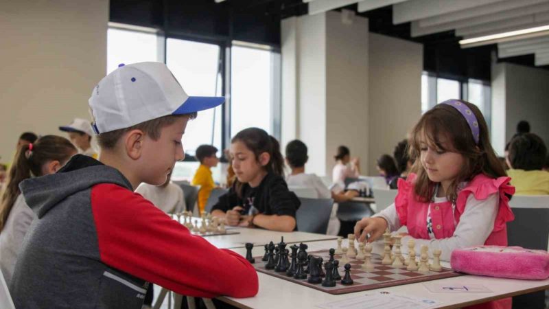 Kütahya’da Hisarlı Ahmet Satranç Turnuvası başladı